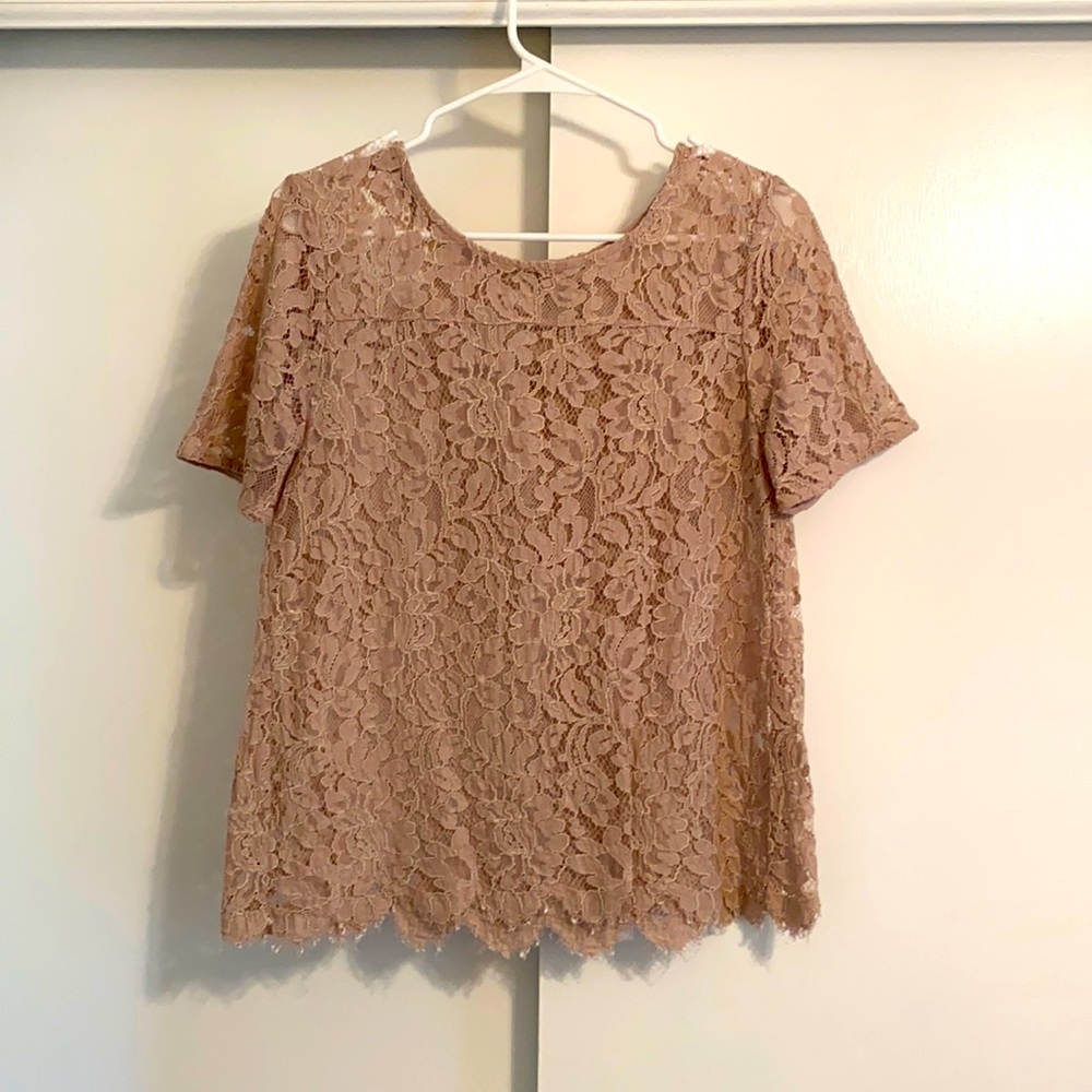 Such a cute blouse!
